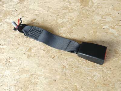 BMW Seat Belt Receiver, Rear Center 72117269508 09-15 F01 740i 750i 760Li Alpina B7 Hybrid 7